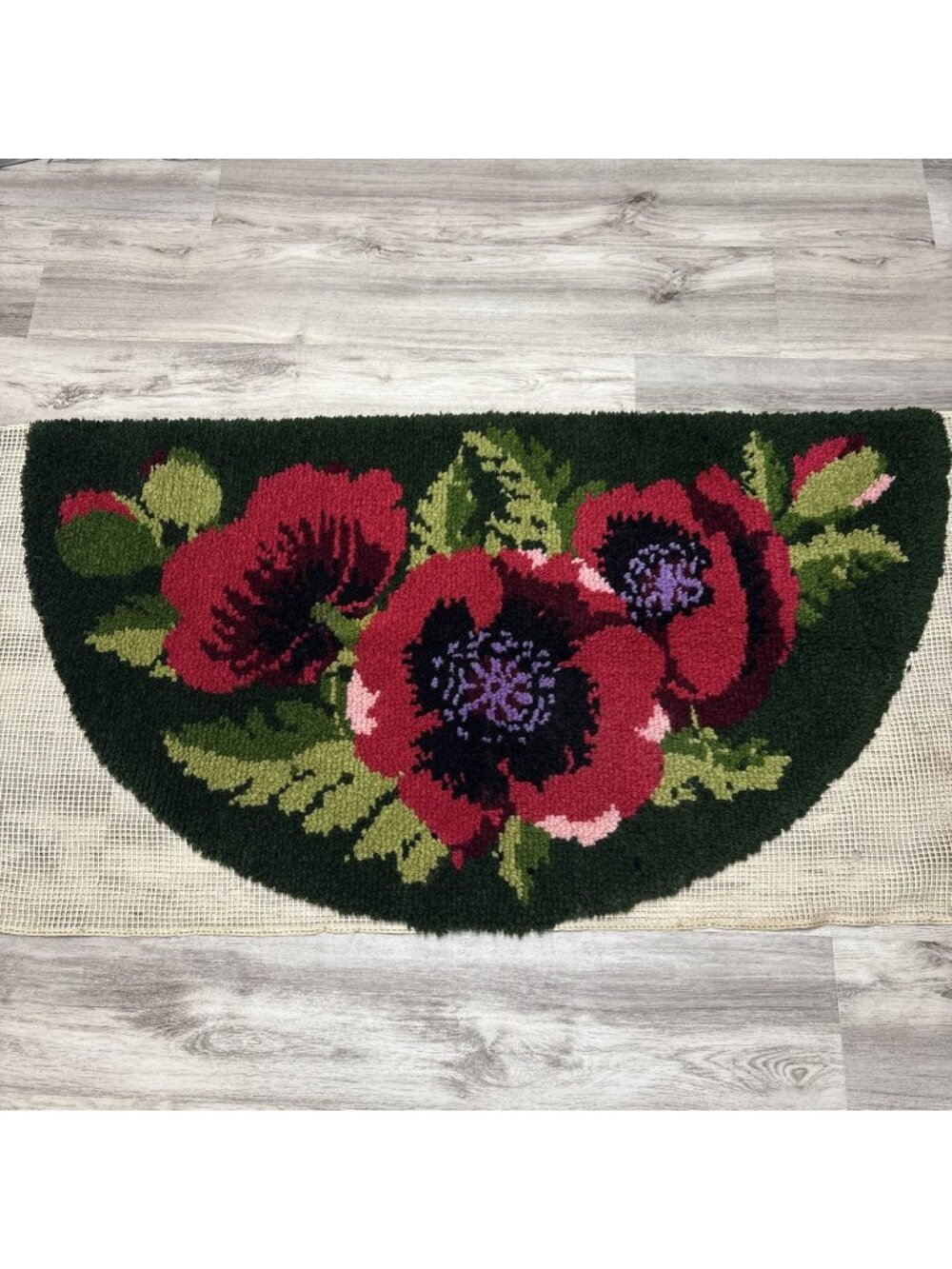 Vintage Finished Latch Hook Rug Poppies Floral Wall Hanging Large 54x30 Vervaco